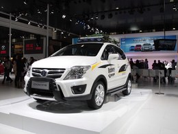2013广州车展长安CX20车型